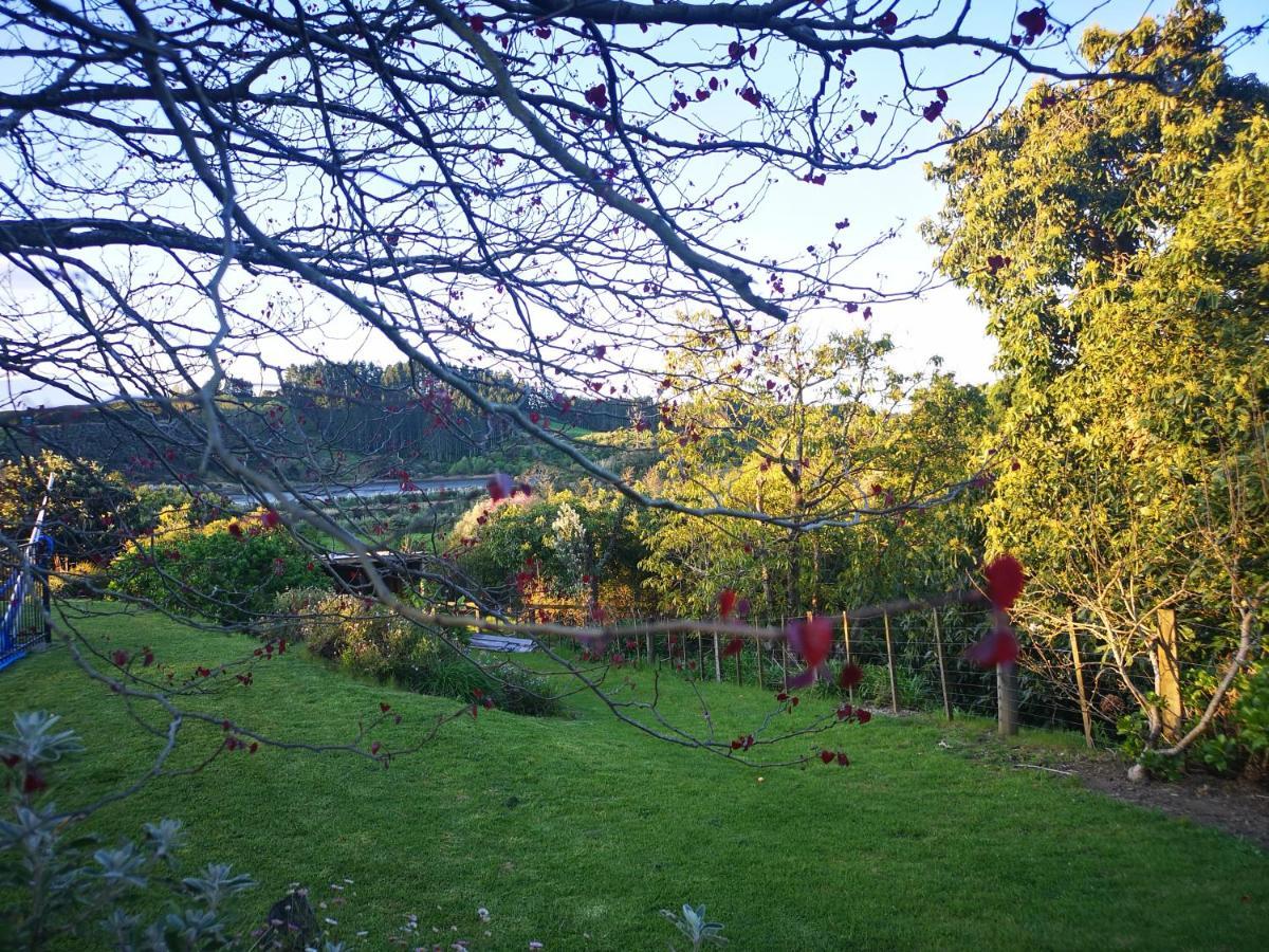 River Side Lodge Whakamarama Экстерьер фото