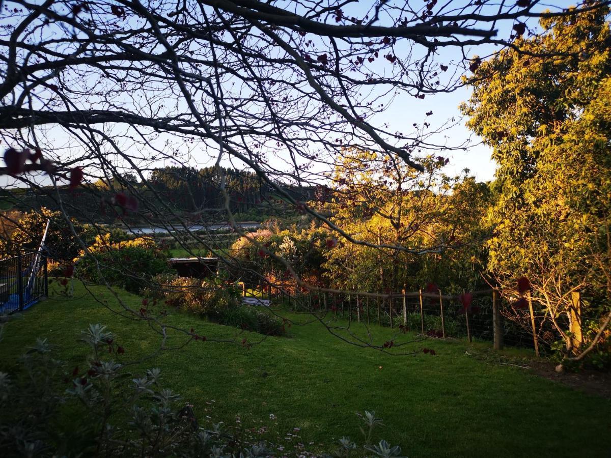 River Side Lodge Whakamarama Экстерьер фото
